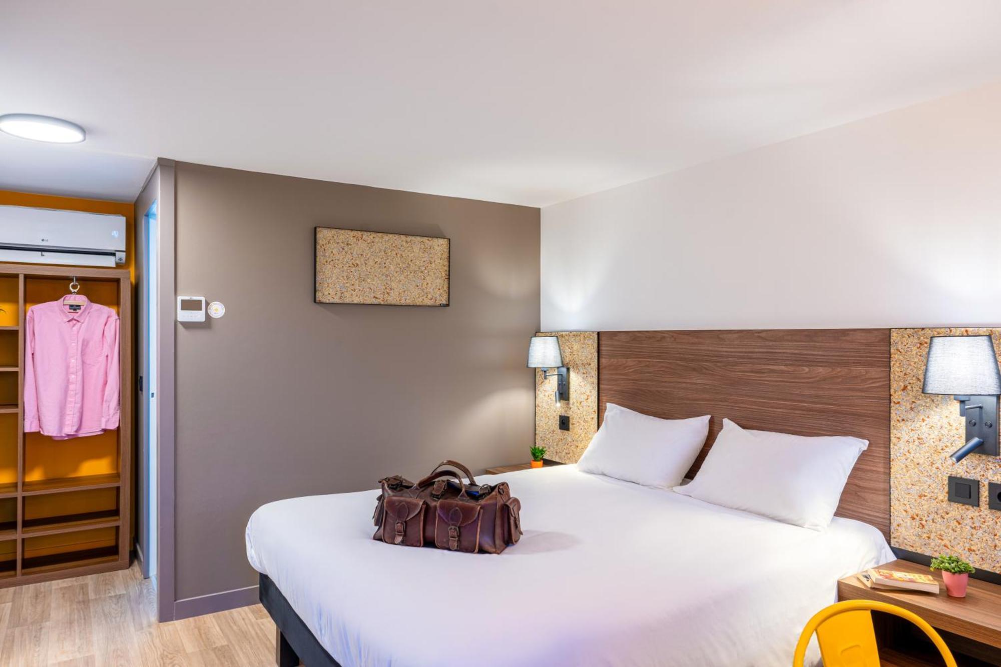Greet Hotel 沙泰勒罗 外观 照片